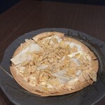 shin-ka511 - おもち＆クリームチーズはちみつ仕立て甘いピザ　¥820