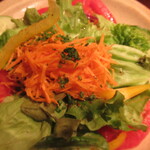 Ru Buru Tani - 旬の野菜のグリーンサラダ