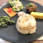 小さなカフェMoi - 