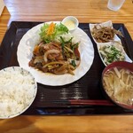 お食事処 さつき - 生姜焼き定食 ¥1,200