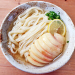 手打ちうどん ぶれーど・う - 桃の冷やかけ