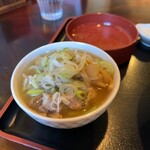 Kikusui - 半ライスを半分食べ、こたスペを乗せてラーメンス一プを入れて、ラーメン茶漬風に頂きました。