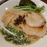 ちゃが商店 - 醤油らぁめん：700円