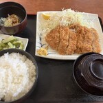 Gohannomise Taihou - ニンニク味噌豚カツ定食♪