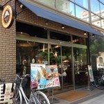 SAINTMARC CAFE - 繁昌している店である