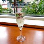 ダイニング＆カフェ ランデブーラウンジ - 金土はスパークリング飲み放題
