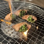 Horumon Yakiniku Ningu - 