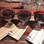 Budou Biyori Yoinokuchi - 赤ワイン飲み比べセット、むむむ。。。