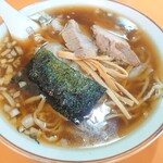 精養軒 万店 - ワンタンメン 650円