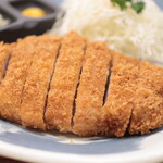 Katsu Masa Fujiokaten - ジャンボロースかつ定食。