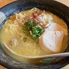 濃厚鶏ソバ 麺 ザ クロ
