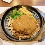 炭焼き溶岩ハンバーグ　牛匠 - 