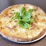 AROMA VITA & BAKE - 今週のpizza     パンチェッタとコーンとマスカルポーネのピッツァ