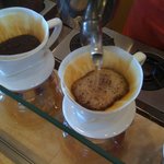 コスモスコーヒー - 入れ方を伝授中