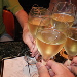 オールドサルーン1934 - ４人で乾杯　スパークリング　【　２０１３年９月　】