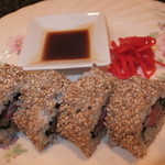 オールドサルーン1934 - 豚肩肉のチャーシューとナルトのロール寿司　【　２０１３年９月　】