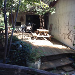 ゼルコバ - 店舗入口