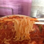 ラーメン貴族 - 麺リフト