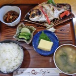 Kamameshi Uomasa - 焼魚定食ランチ（タイ；ご飯大盛り）