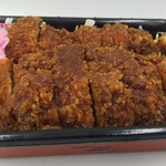 Aidu Yorozuya - ジャンボヒレカツ丼弁当(たしか1500円)