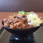 カルビ丼とスン豆腐専門店 韓丼 - 890円