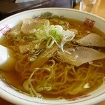 鹿内食堂 - ラーメン500円