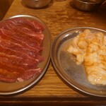 ホルモン鶴松 - 牛ツラミ、シマチョウ(たれ)　