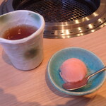 焼肉工房 團 - お茶＆シャーベット