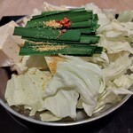 博多もつ鍋おおやま なんば - もつ鍋定食醤油味1,518円税込み