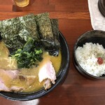 横浜家系らーめん 天王家 - 