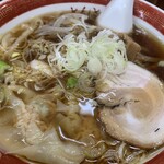 とんとん - チャーシューワンタンメン