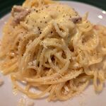 ペコリーノ - 濃厚チーズのカルボナーラ
