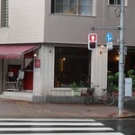 RESTAURANT RAGOUT - 店頭