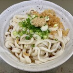 うどん処　さぬきや - ぶっかけ冷（小）400円。コシやや弱だけど、すする時のくちびる当たりがすごくいい麺。美味しかったです。