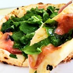 ピッツァ アシーメ - 