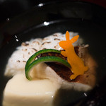 日本料理 幸庵 - お月見の"うさぎ"をかたどった人参の飾り切り