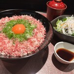 Yoshikawa - 【ランチタイム限定】牛トロ丼御膳(並)¥2,300- (大)¥2,600-