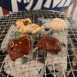 炭火焼肉 昭和ホルモン - 
