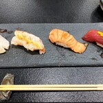 Isshin sushi - ランチ：おまかせ握り３皿め