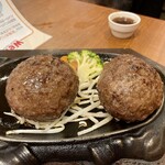 Sumiyaki Hambagu Kazu - ダブルハンバーグ オニオンソース