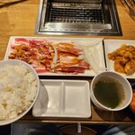 Yakiniku Raiku - 