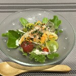 ユーリカ - 桃と生ハムのサラダ