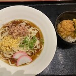 からあげ、定食、丼 がブリチキン。 - 