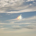 レストラン サントリーニ - 夕方にきれいな虹雲が。