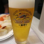 レストラン サントリーニ - 生ビールが冷え冷えです。