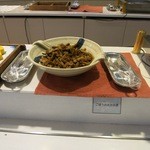 レストラン サントリーニ - ごぼうのおかか煮も出汁の使い方がうまい。