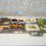 レストラン サントリーニ - サラダバーもあります。