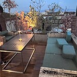 BLUE BIRDS ROOF TOP TERRACE - 