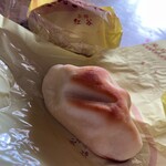 紅谷製菓 - 函館山の中身