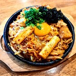 KOREAN FASTFOOd TOTORI - ラーポッキ